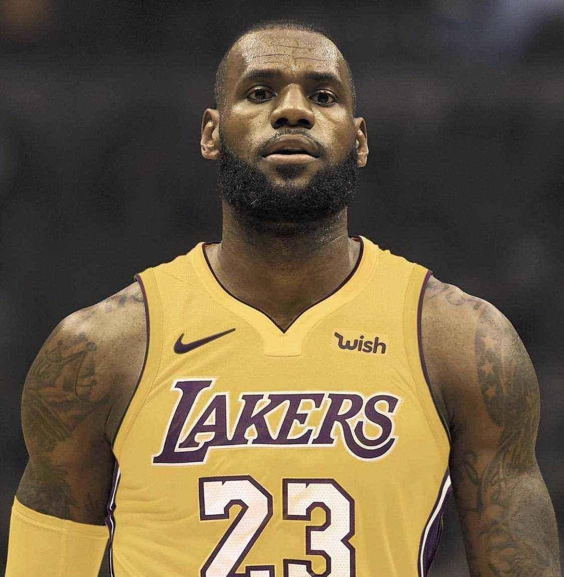 爱游戏TV版-包含费德勒在中国队比赛中晋级詹姆斯连续十场比赛得分超过挺进下一轮，Rookie与30激战快船分钟看傻球迷的词条